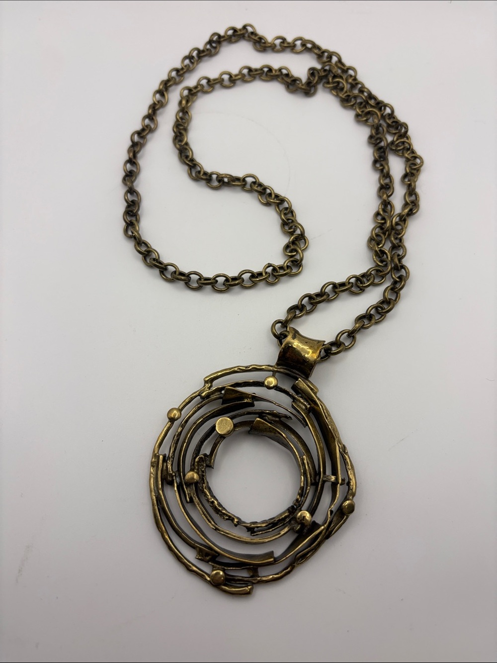 Vintage-Inspired Brass Circular Pendant Necklace - Women Jewelry
